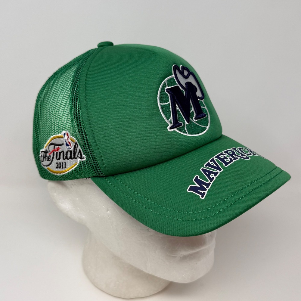 Mitchell & Ness Dallas Mavericks 2011 NBA Finals Trucker Hat Green Snapback - Picture 2 of 9